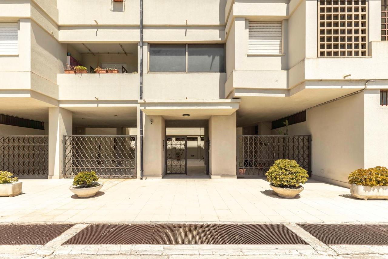 Ice Apartment - Free Wifi Quartu Sant'Elena Ngoại thất bức ảnh