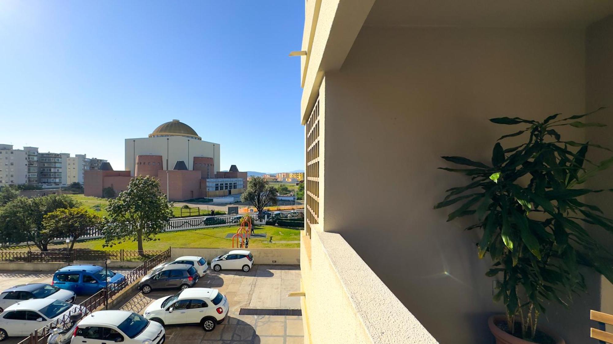 Ice Apartment - Free Wifi Quartu Sant'Elena Ngoại thất bức ảnh
